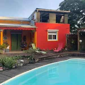 Séjour chez l'habitant Kazamwe Chambre Hotes, Petit-Bourg